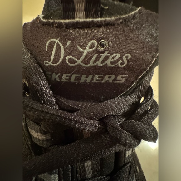 Sketchers women’s size 8 - Picture 6 of 6